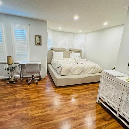Luxury Home In Toronto Mississauga Eksteriør billede