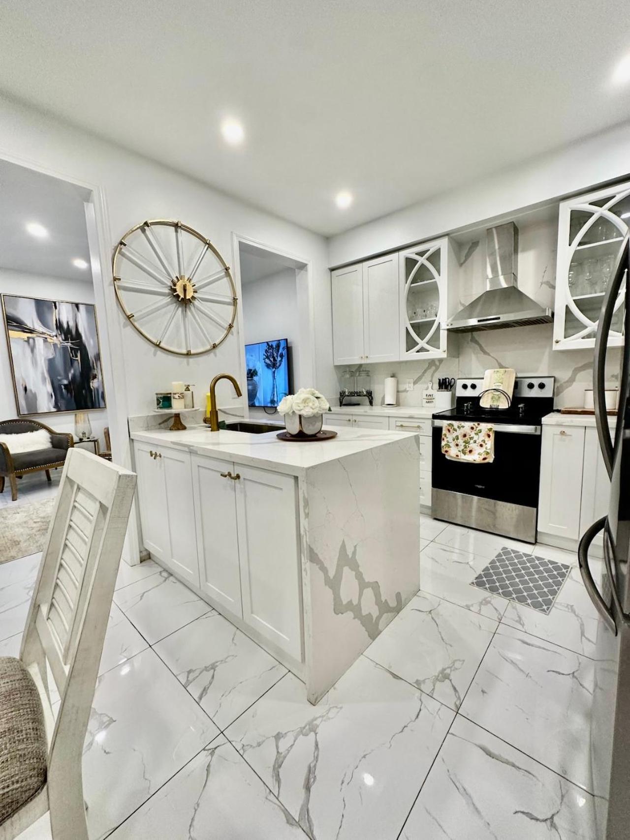 Luxury Home In Toronto Mississauga Eksteriør billede